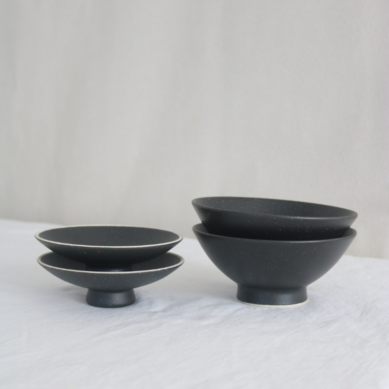 5.0大茶|蓋つき茶碗|黒曜