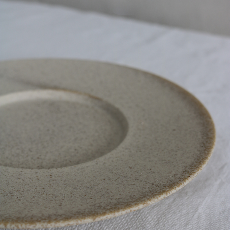 平型プレート|絹衣