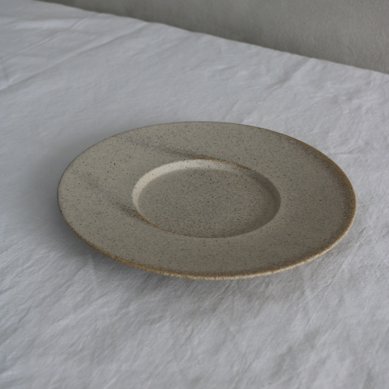 平型プレート|絹衣