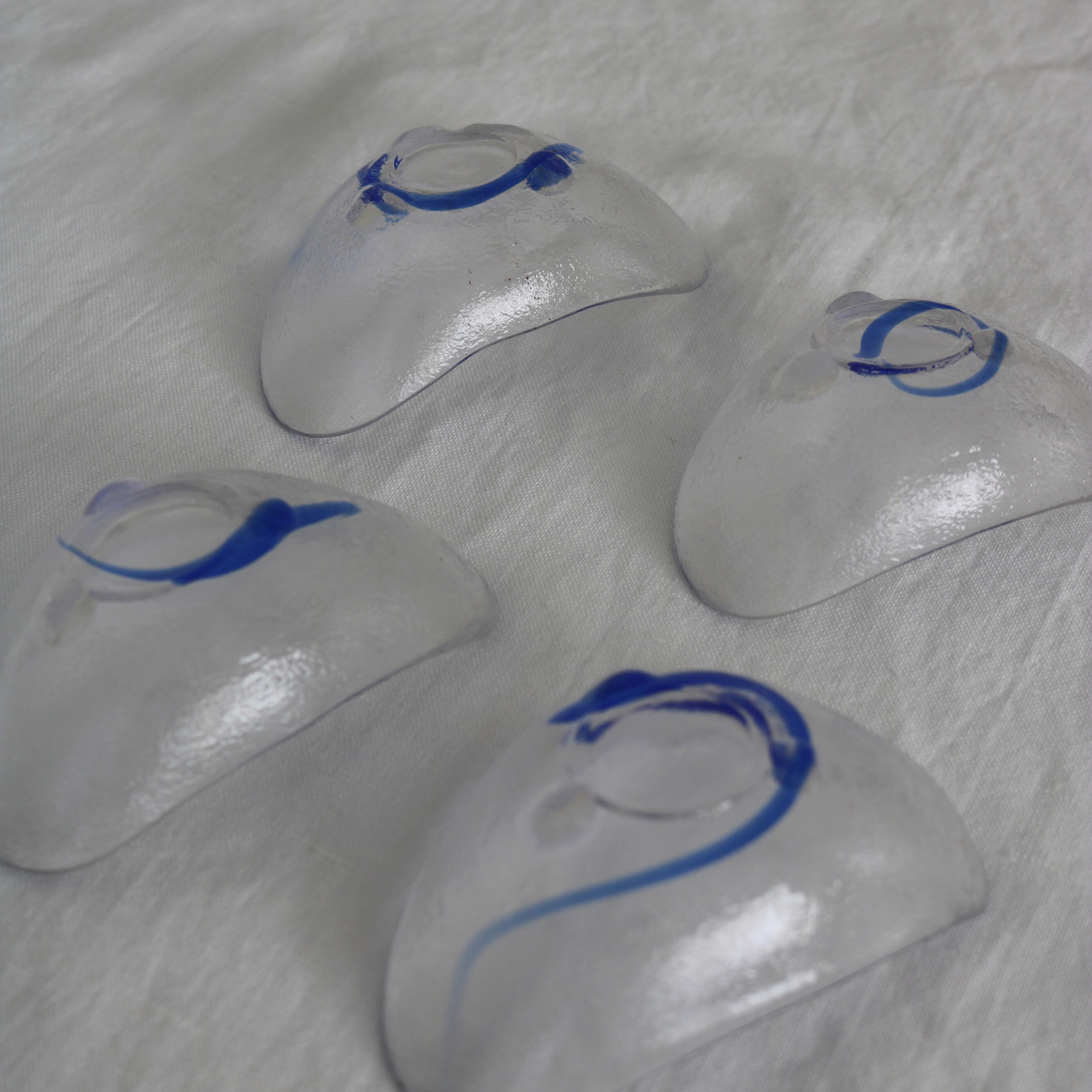 硝子ミニ小鉢ビーンズ(青)