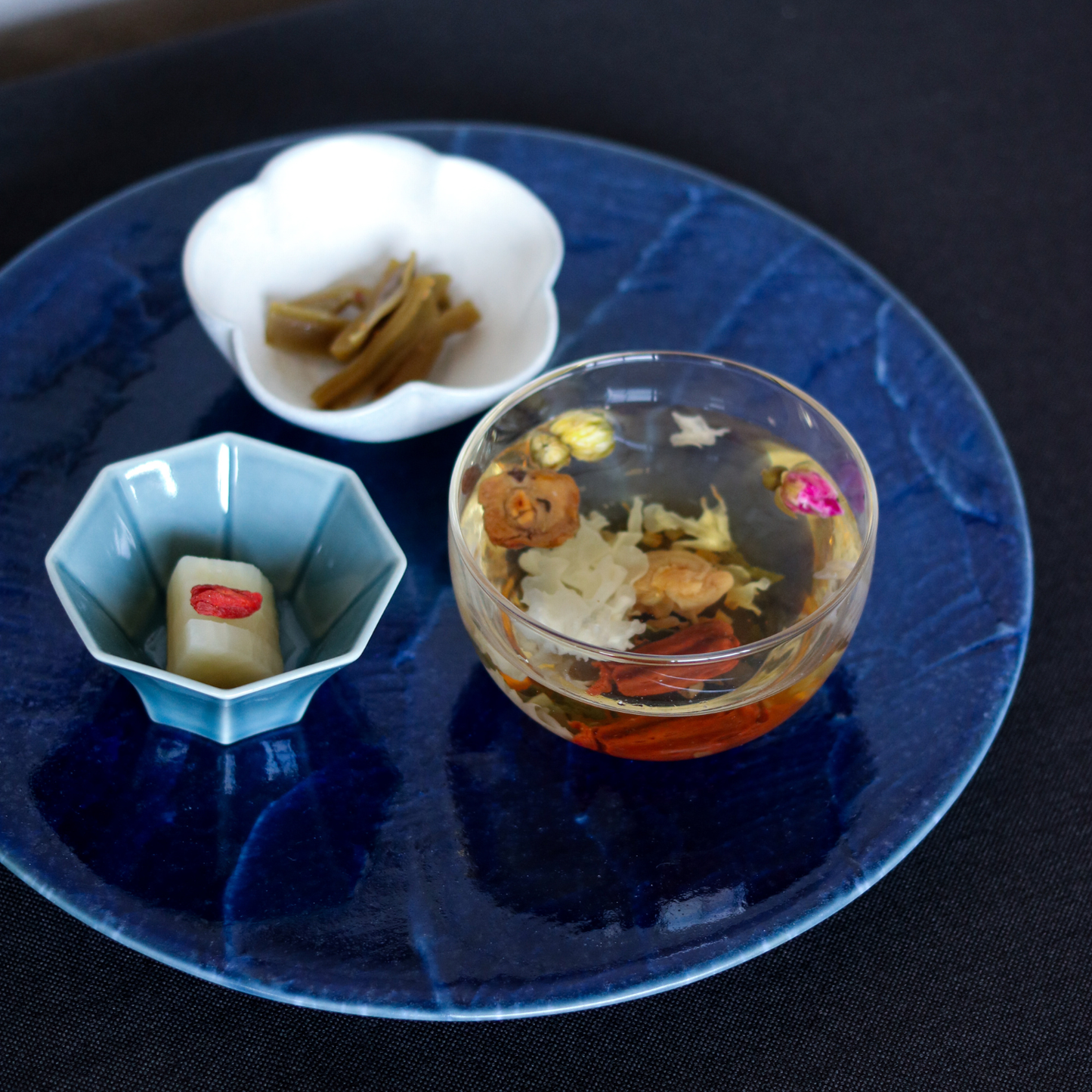 漆喰|27cmプレート|絹衣・一縷