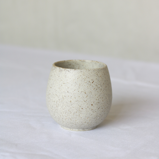 玉子型湯呑|絹衣