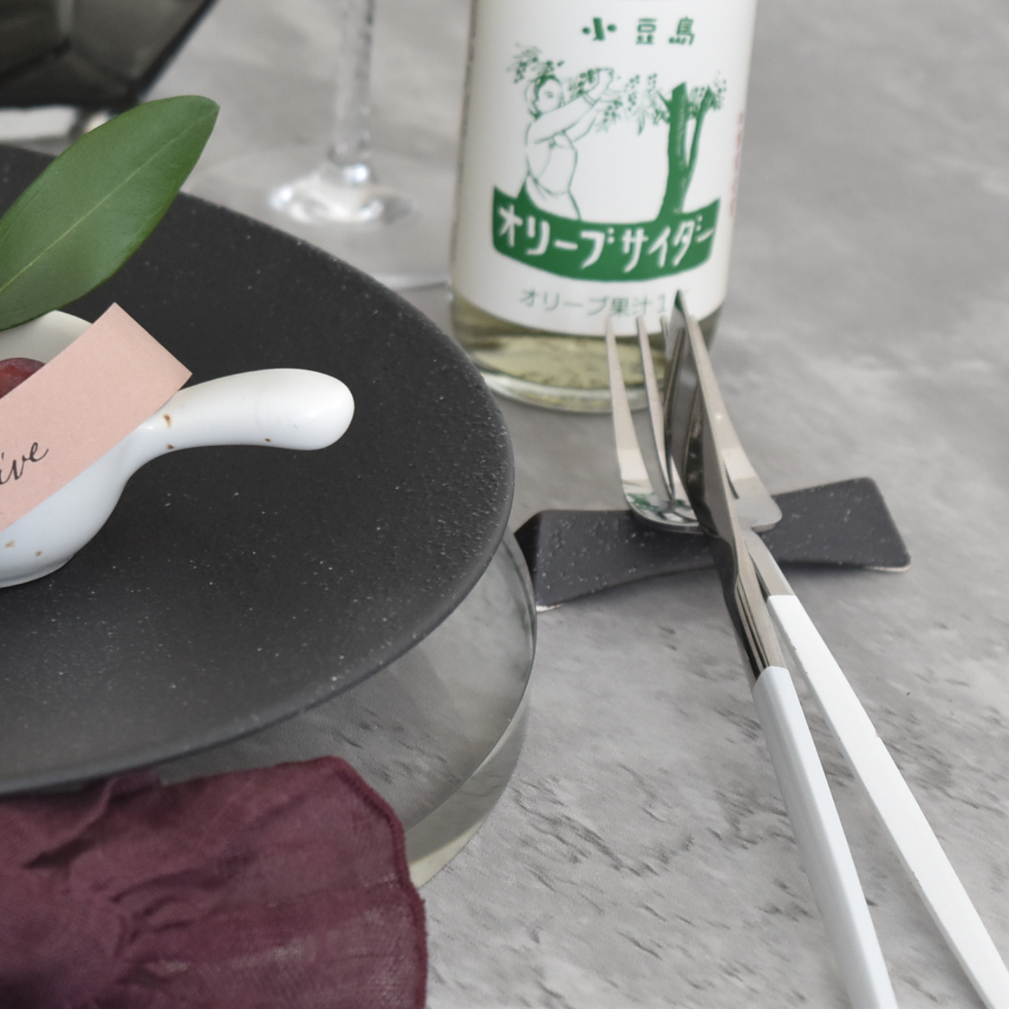 箸置三角｜黒曜