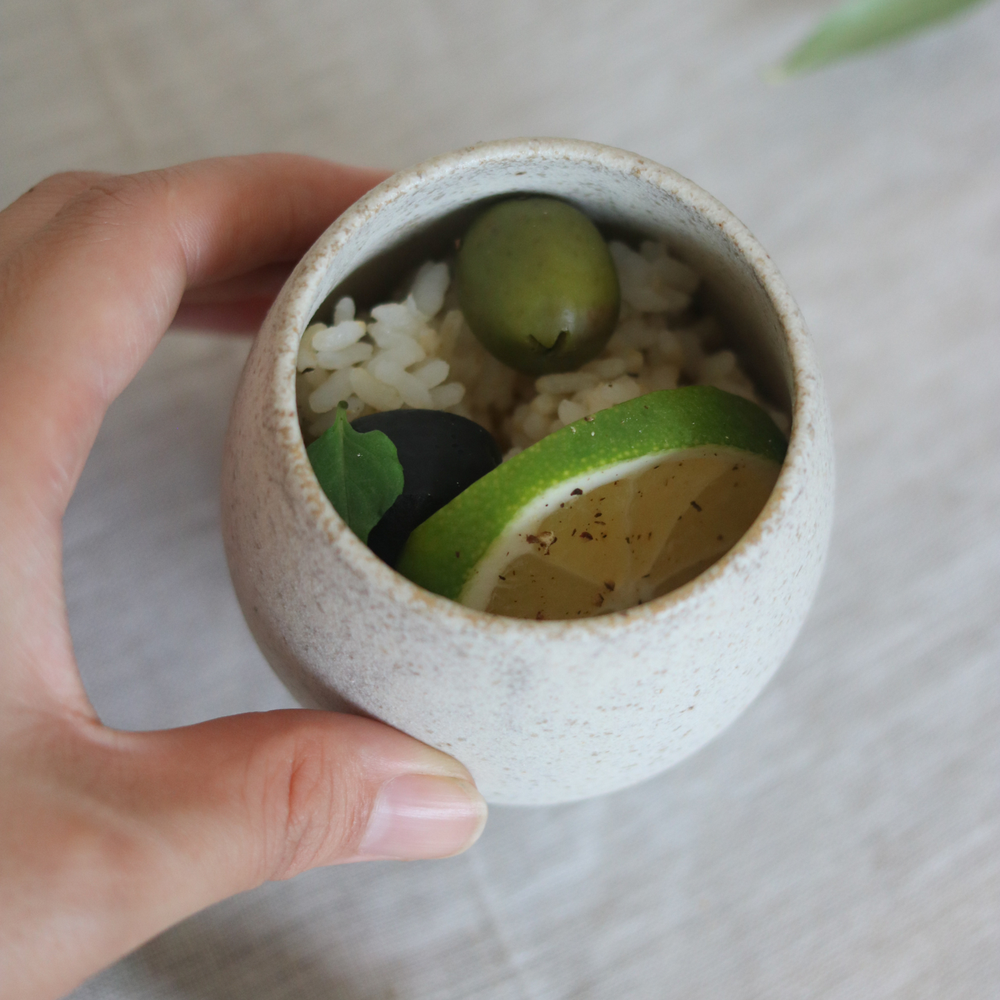 玉子型湯呑｜絹衣