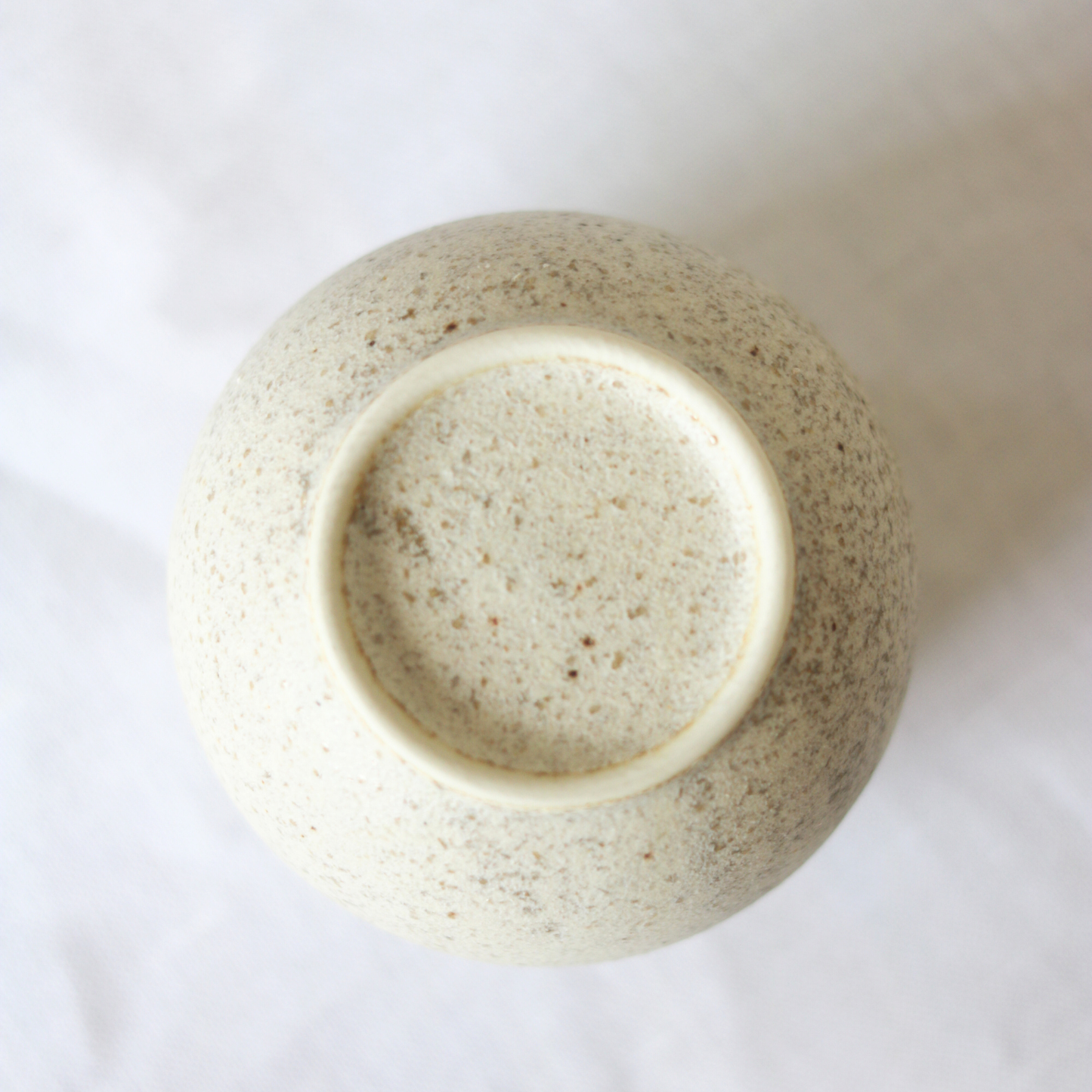 玉子型湯呑｜絹衣