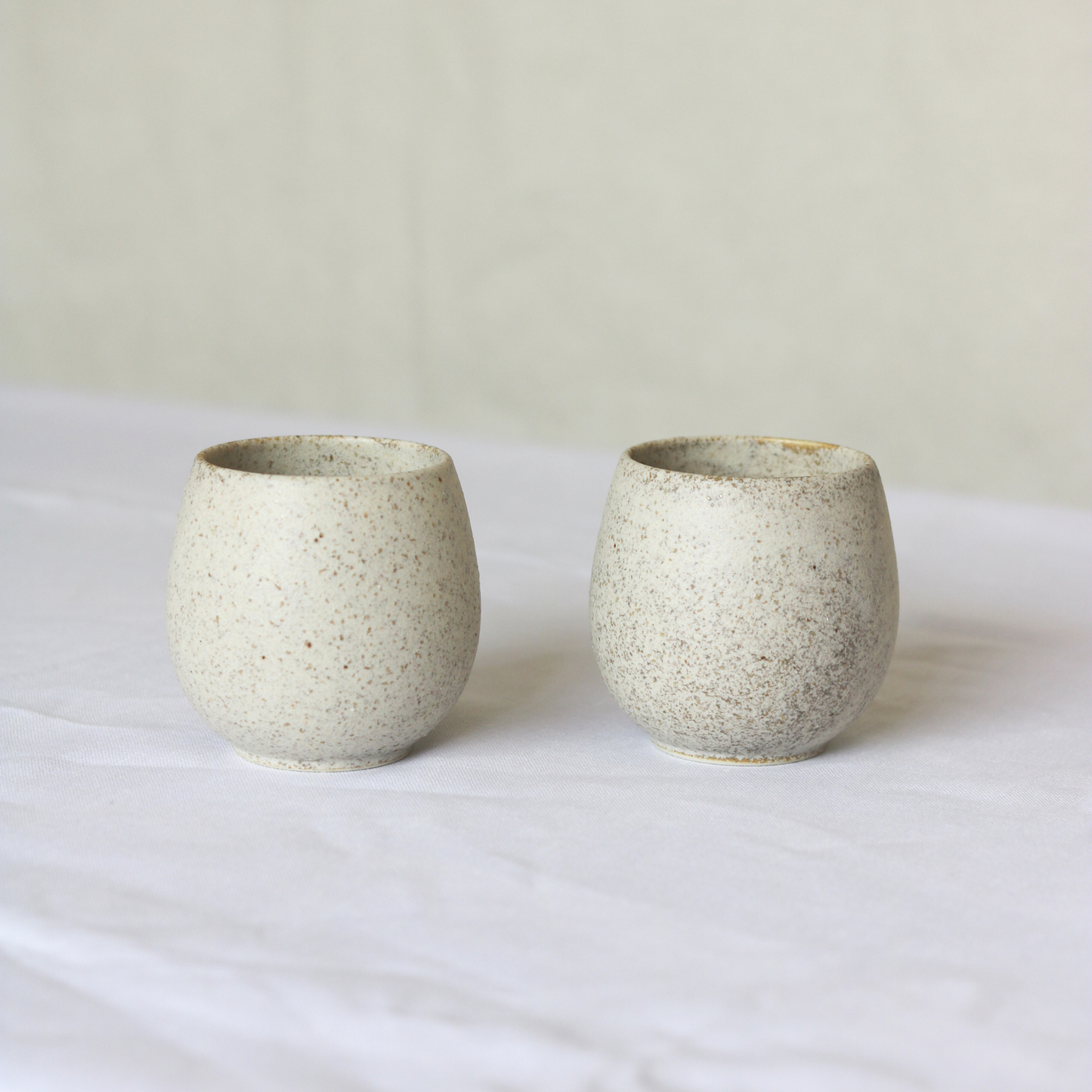 玉子型湯呑｜絹衣